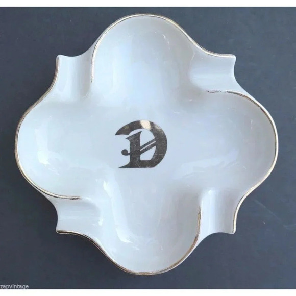 Vintage White Swirly Initial D In Gold Large Ashtray Stamped Hall - Picture 1 of 2